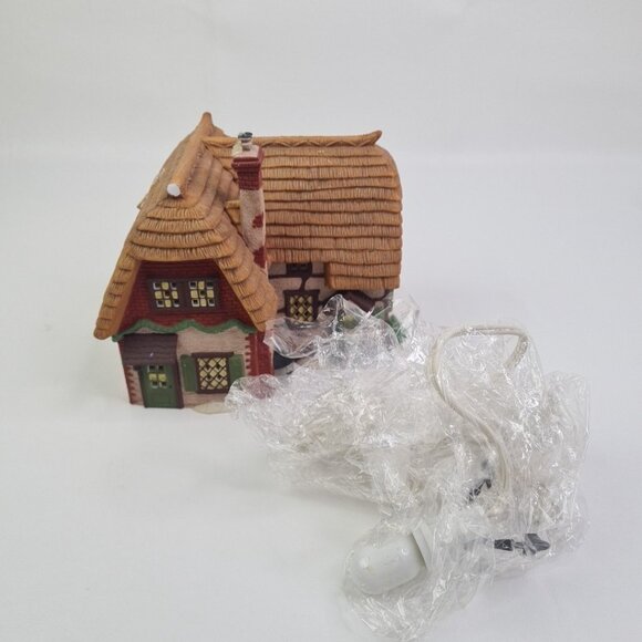 Department 56 Heritage Village "Cobb Cottage" Building 58248 Dickens Series - Picture 6 of 7